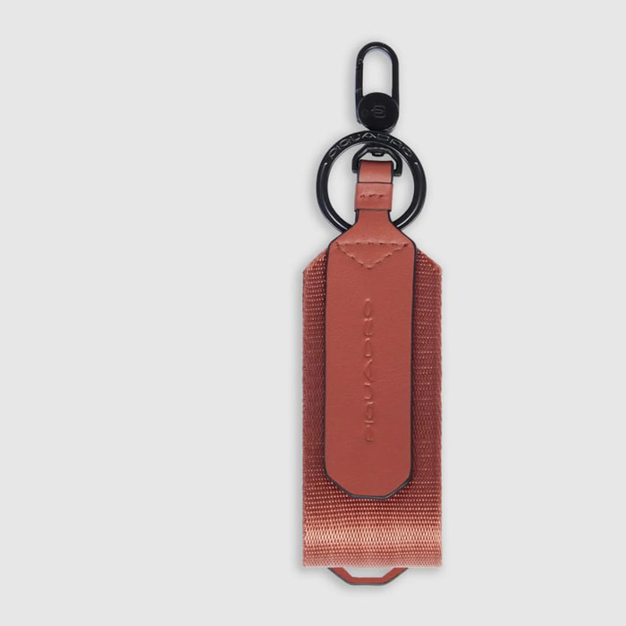 Piquadro Address tag in materiale bio-based
