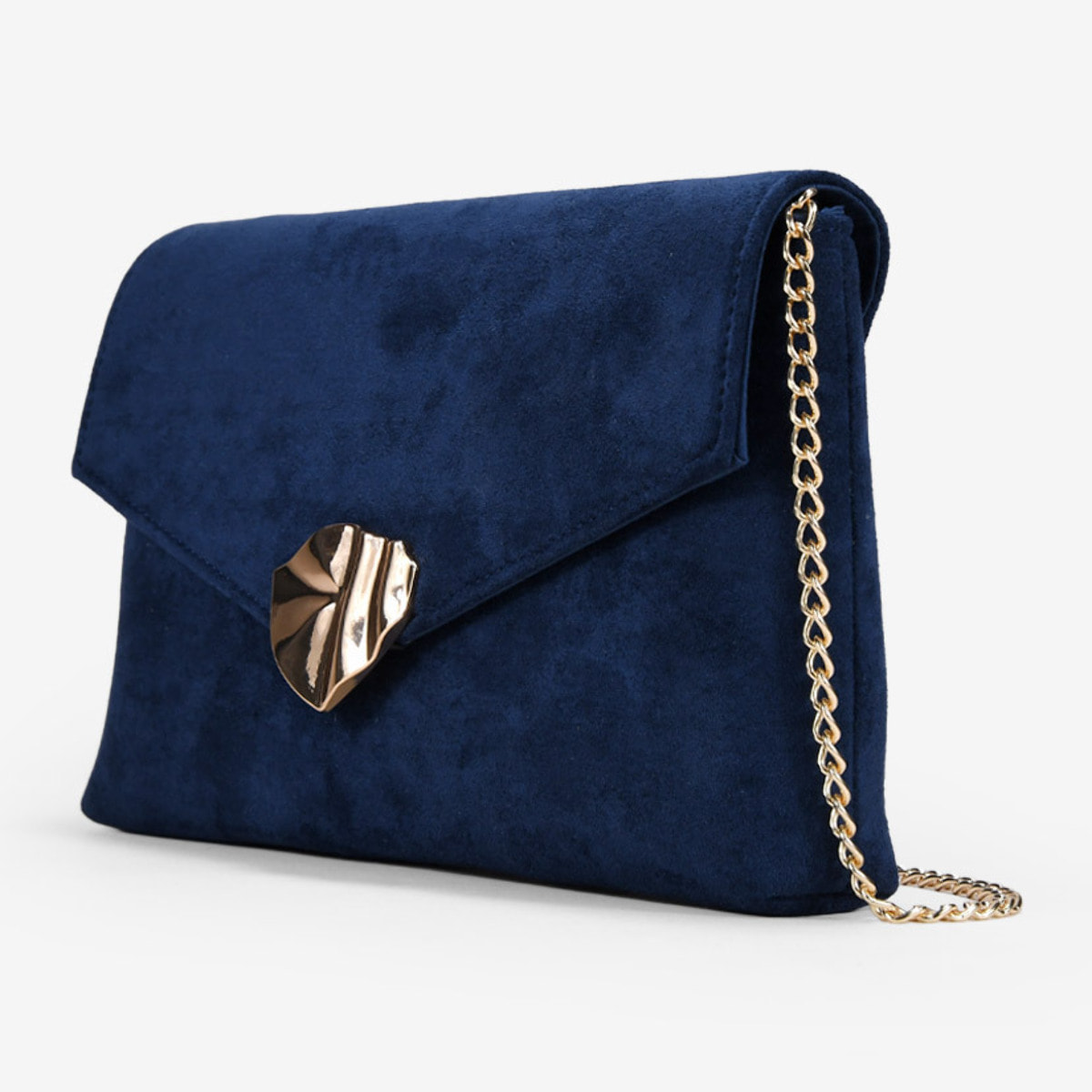 Bolso de mano azul marino con broche dorado
