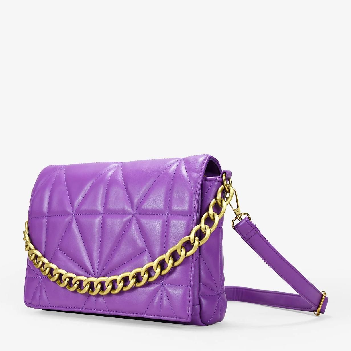 Bolso bandolera lila con solapa