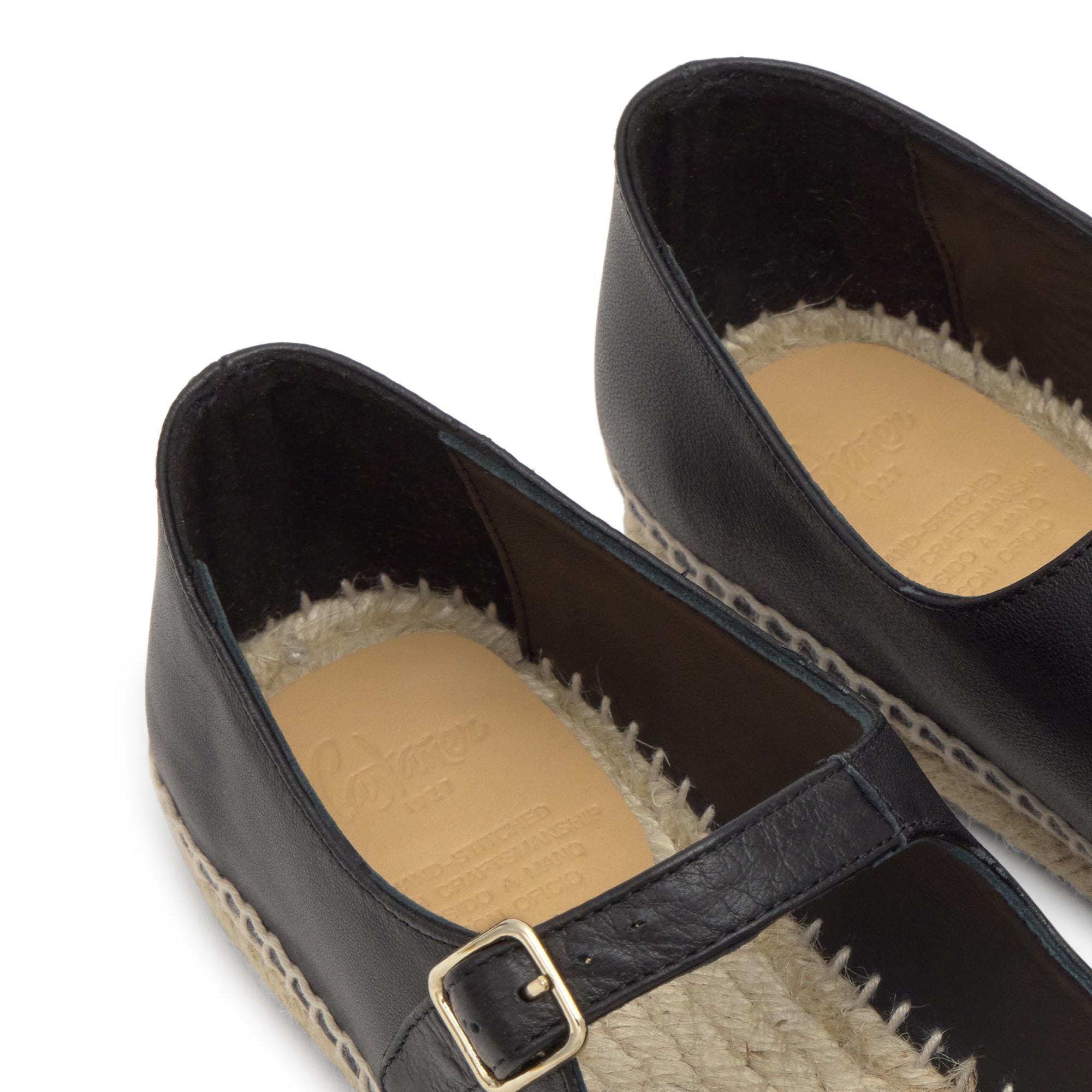 Alpargata Pepa plana mary-jane en napa con hebilla