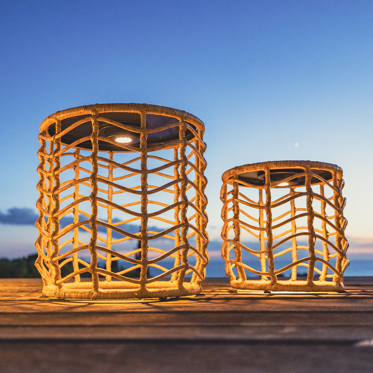 2 Tables lumineuses solaires NERITA ∅35/45 cm