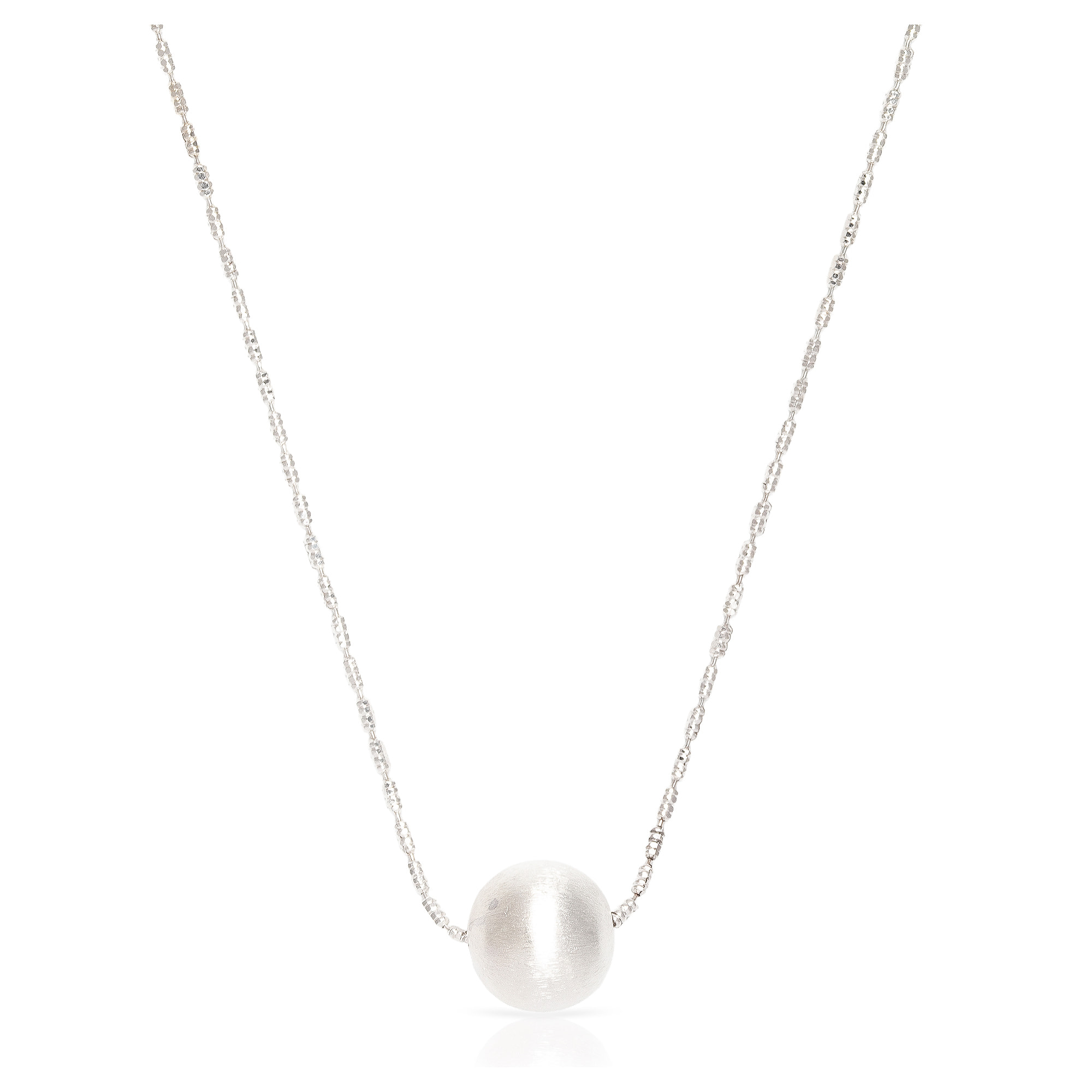 Collar de plata de ley 925 con cuenta de perla y cierre de resorte.