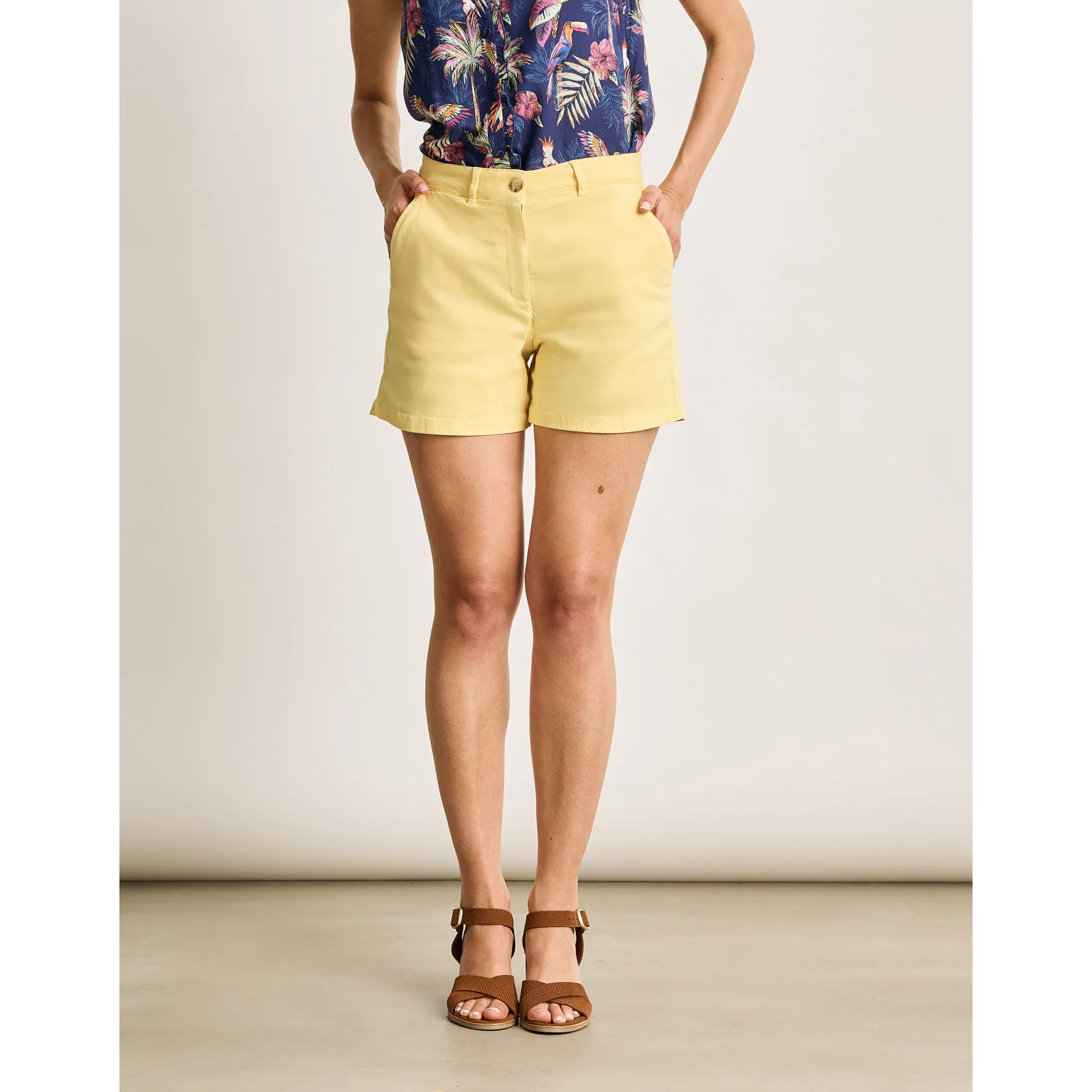 Short Amarillo - Morwina