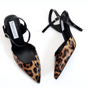 Sandali in simil pelle verniciata con tacco