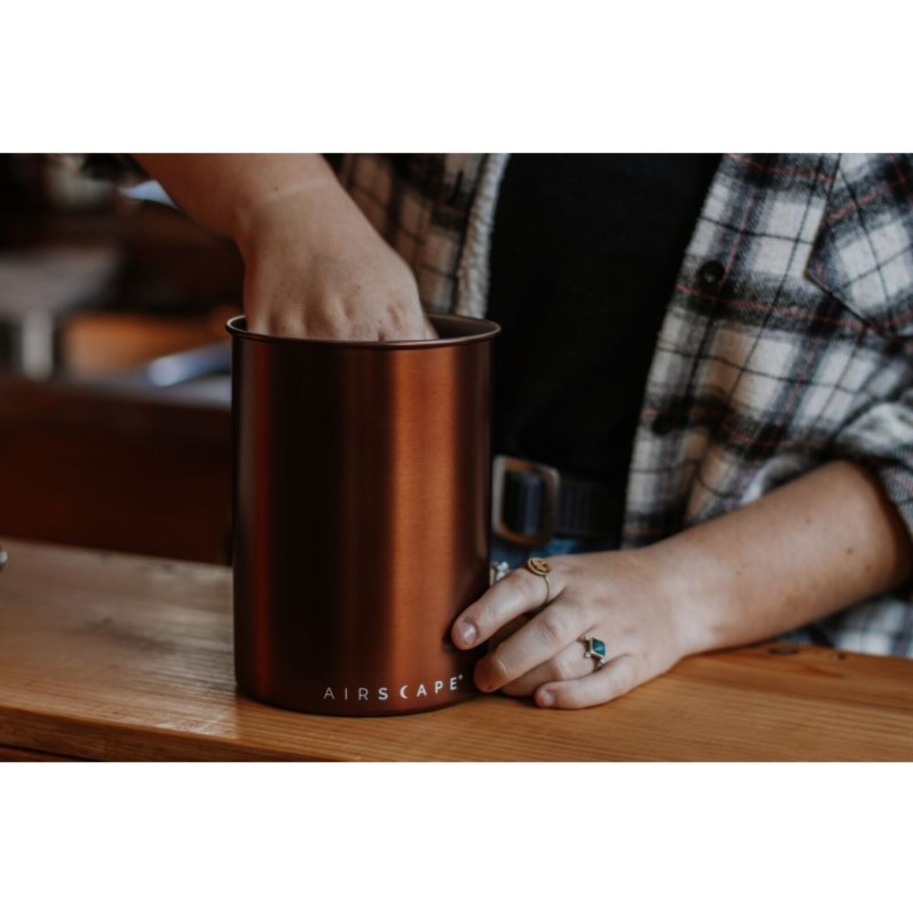 Boite à café AIRSCAPE métal 500gr Cuivre brossé