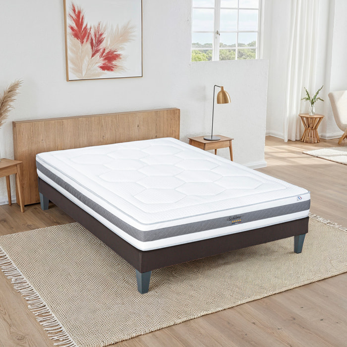 Matelas Sublime, 22 cm, Mémoire de Forme et Mousse Haute Densité, Soutien Mi-Ferme, Déhoussable, Fabrication Française