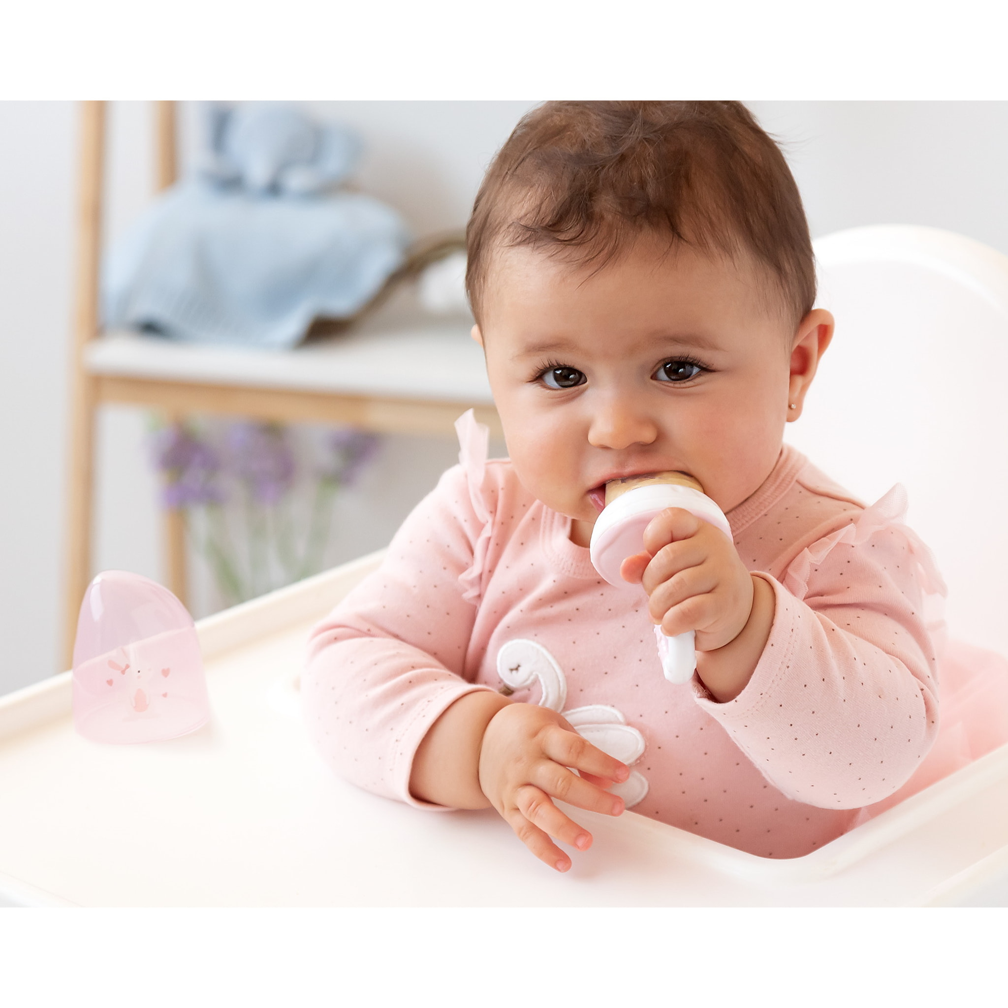 ALIMENTADOR ANTIAHOGO EN SILICONA CONEJITO ROSA