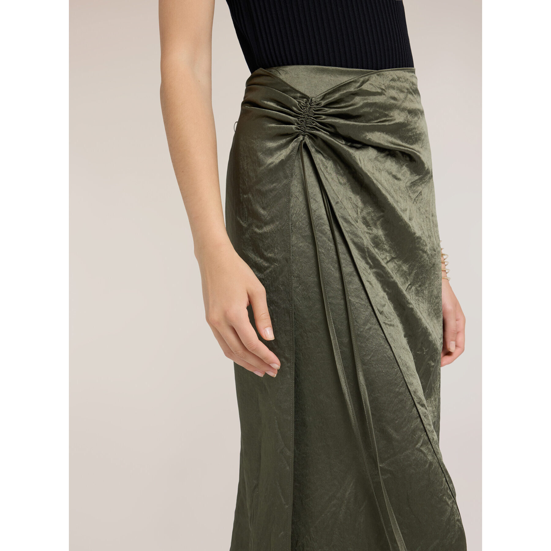 Motivi - Falda de raso con drapeado - Verde militare