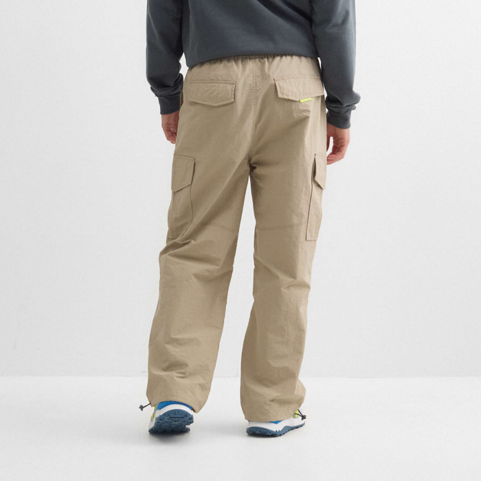 Pantalón MUNICH cargo gang streetwear de nylon camel