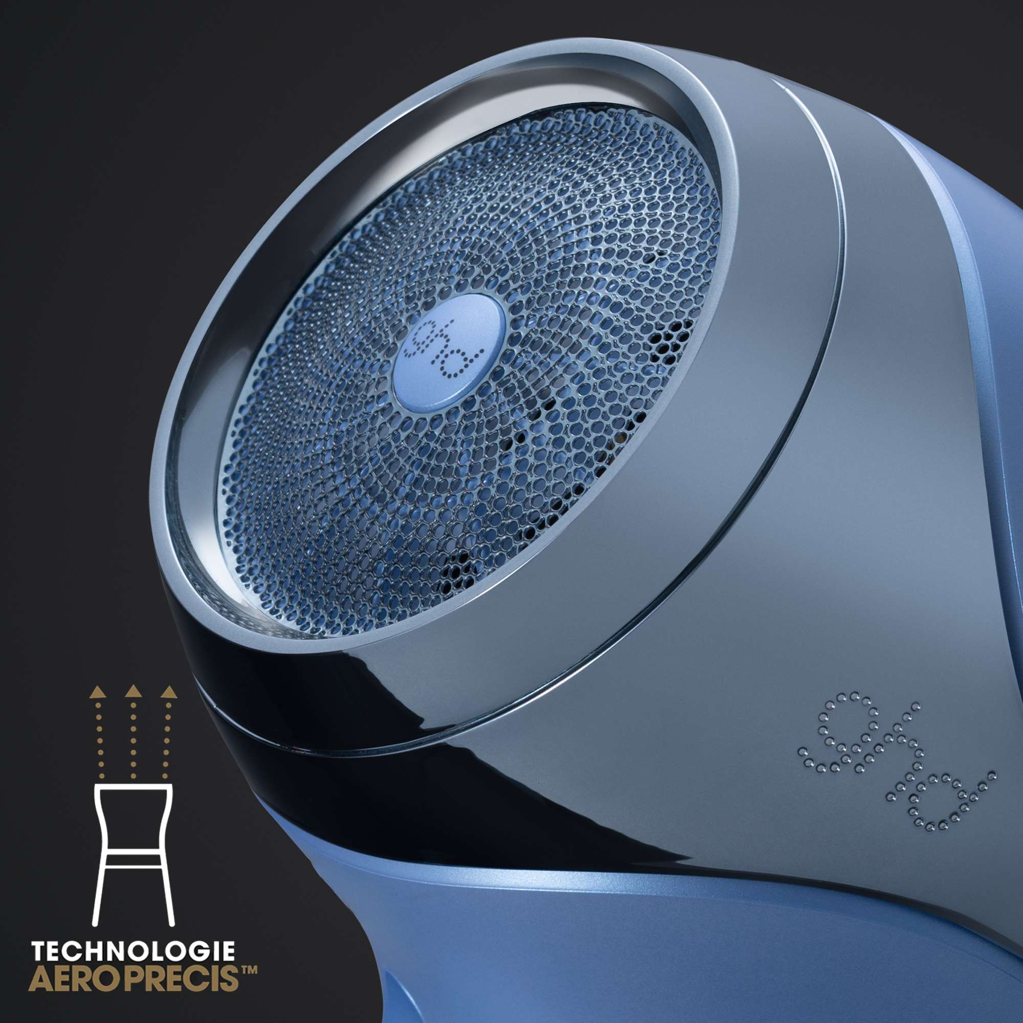 Sèche-cheveux ghd helios bleu glacier et sa pochette de rangement