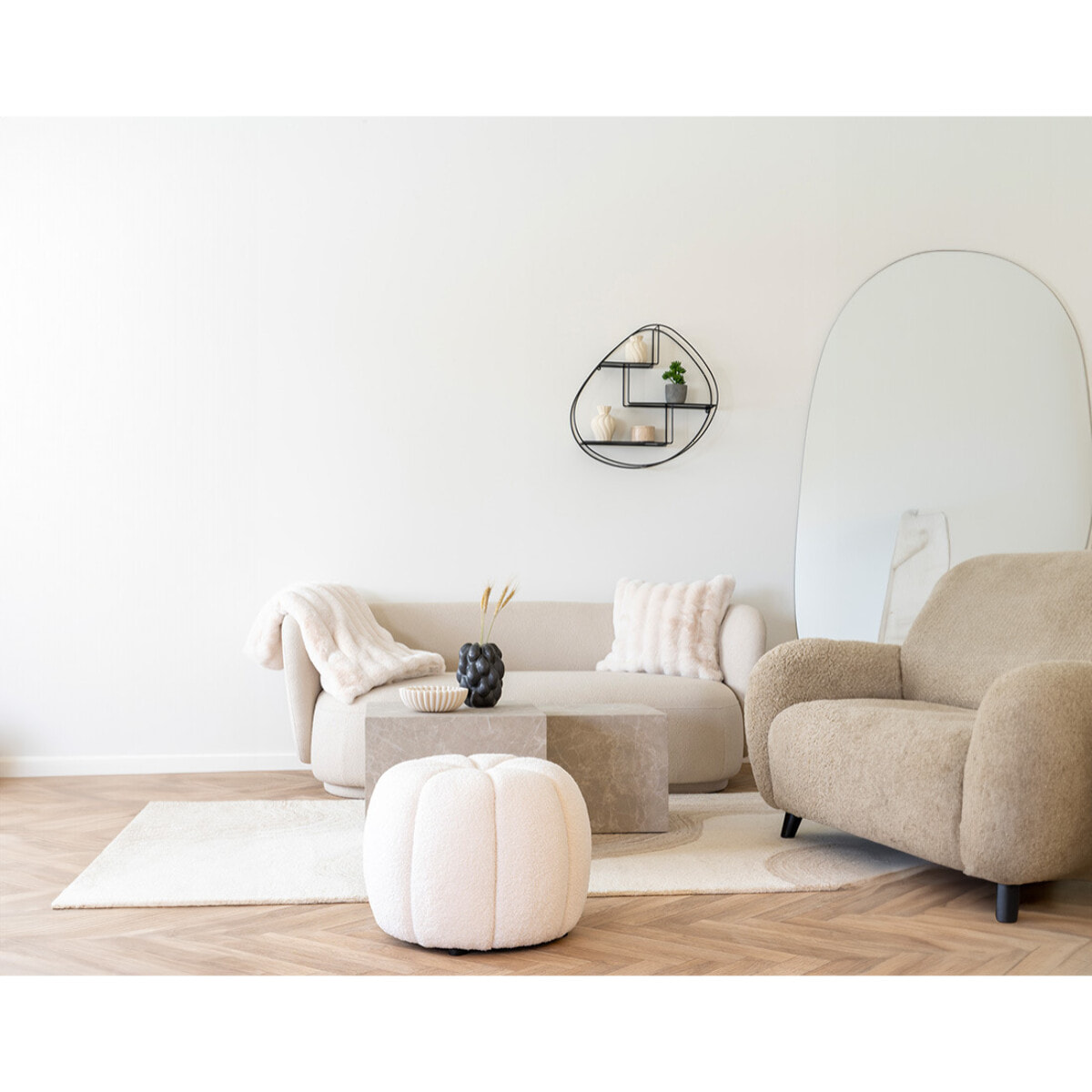 Helda - pouf - en tissu bouclette - Ecru