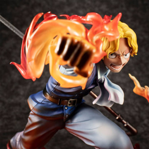 One Piece Statua L'Eredità di Sabo Pugno di Fuoco Edizione Limitata 15 Cm Megahouse