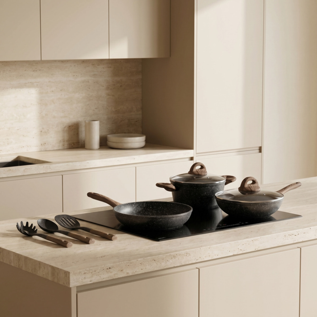 Set pentole e padelle 10 pezzi antiaderente stone, batteria cucina induzione con wok casseruola padella bistecchiera e utensili, rivestimento marmorizzato, manici soft touch effetto legno, adatto a tutti i piani cottura