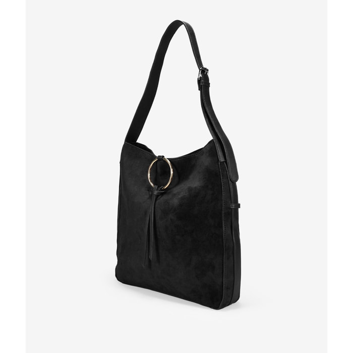 Bolso de hombro negro en ante con argolla metálica