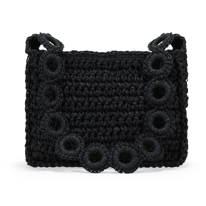 Bolso de hombro negro en rafia