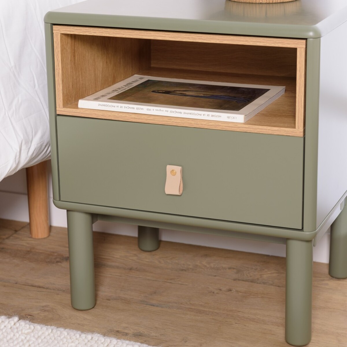 ETHAN - Table de chevet 1 tiroir et 1 niche en bois naturel vert