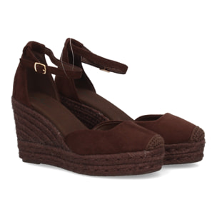 Alpargatas con cuña alta de esparto