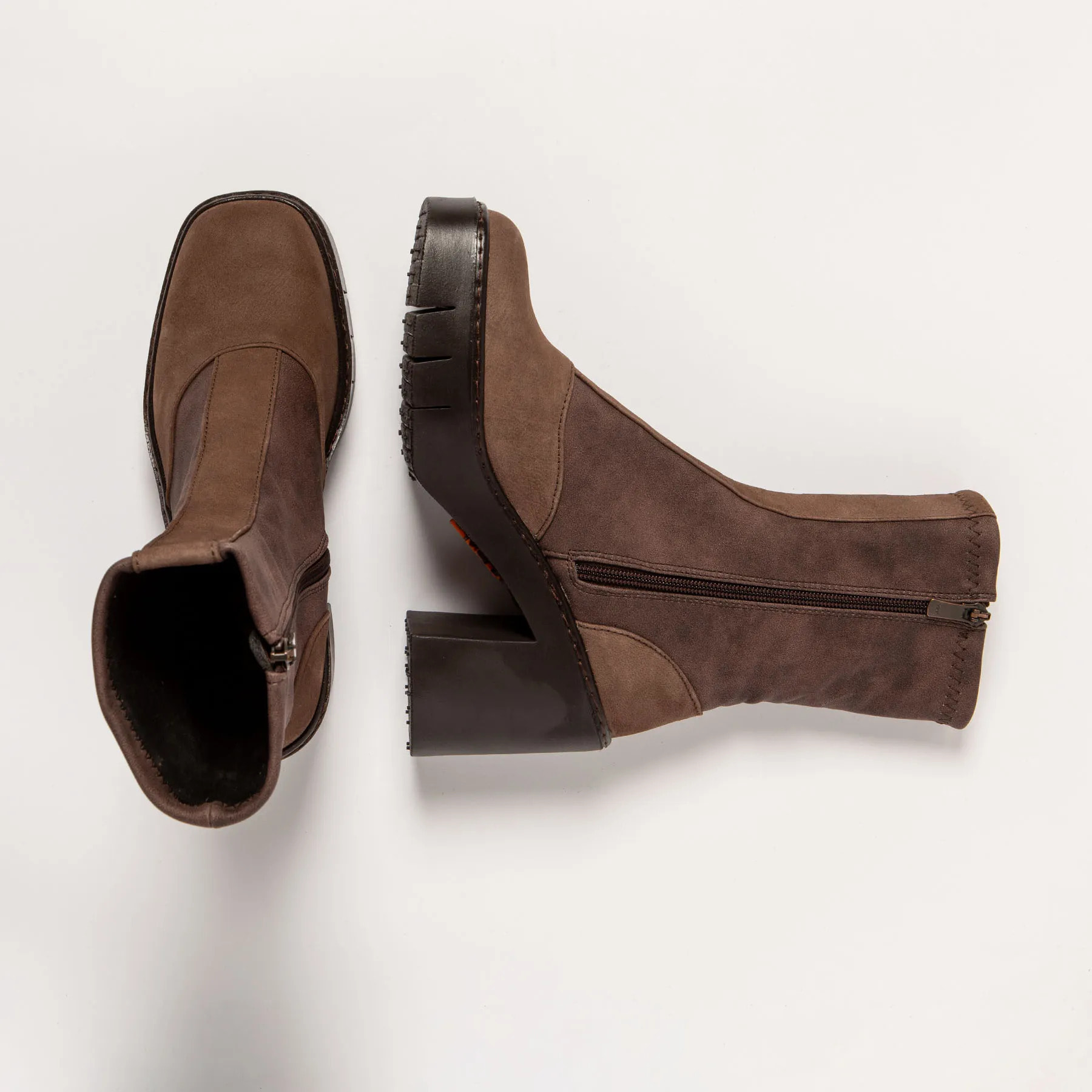 Botines con tacón 1973 NOBUCK BROWN/BERNA color Brown