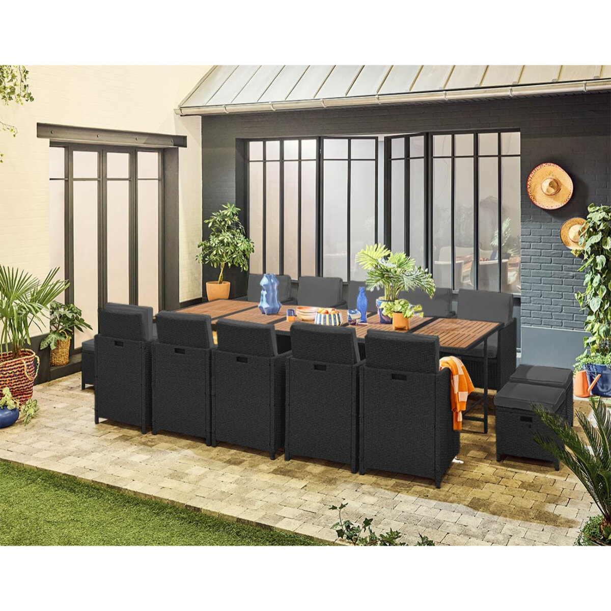 Cuba – salon de jardin encastrable en résine tressé noir - 14 places - coussins gris + housse de protection - Beige