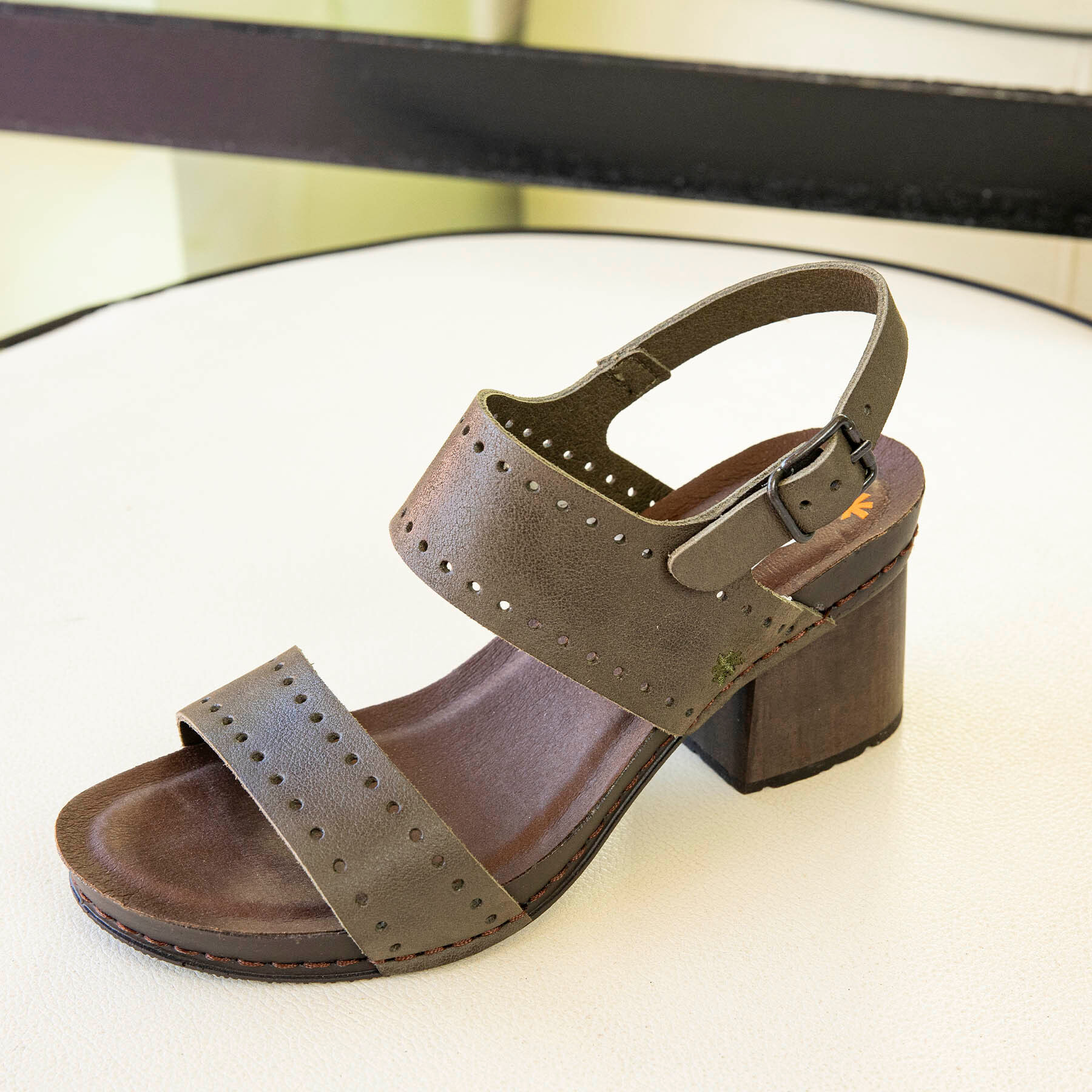 Sandalias con tacón 1864 ROMA BLACK/ I WISH color Black