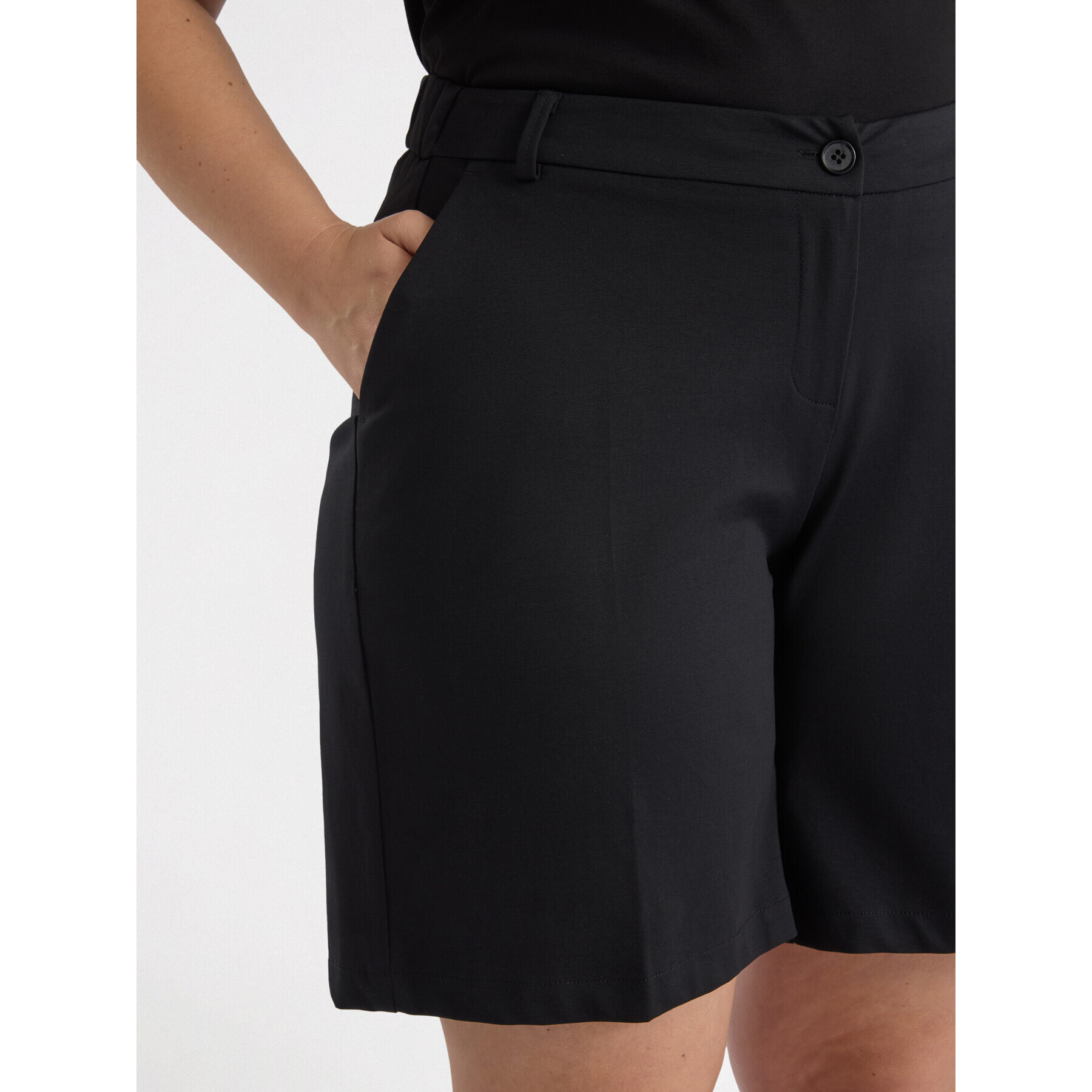 Fiorella Rubino - Pantaloni corti in punto Milano - Nero