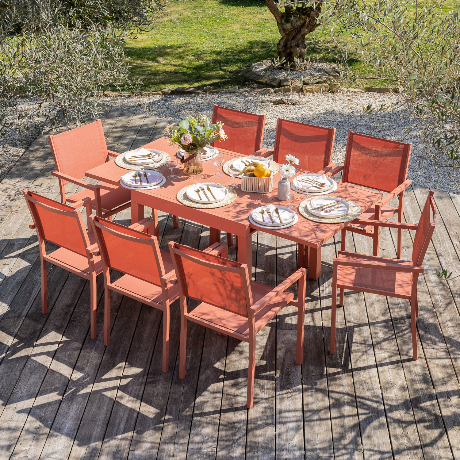 Salon de jardin VENEZIA extensible 90/180 en textilène terracotta 8 places - aluminium terracotta