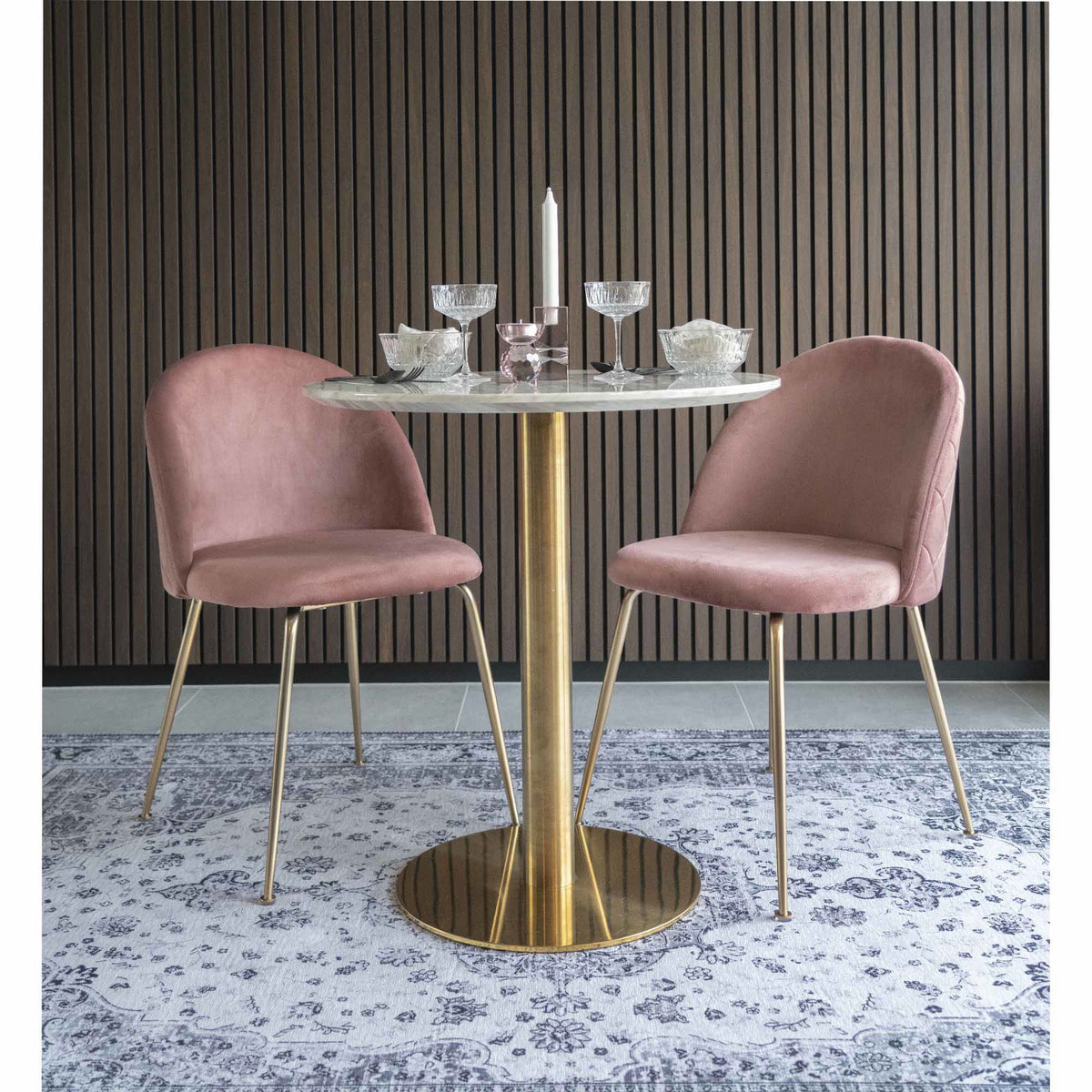 Tavolo da pranzo Bolzano con piano effetto marmo e base ottone, ø70×75 cm