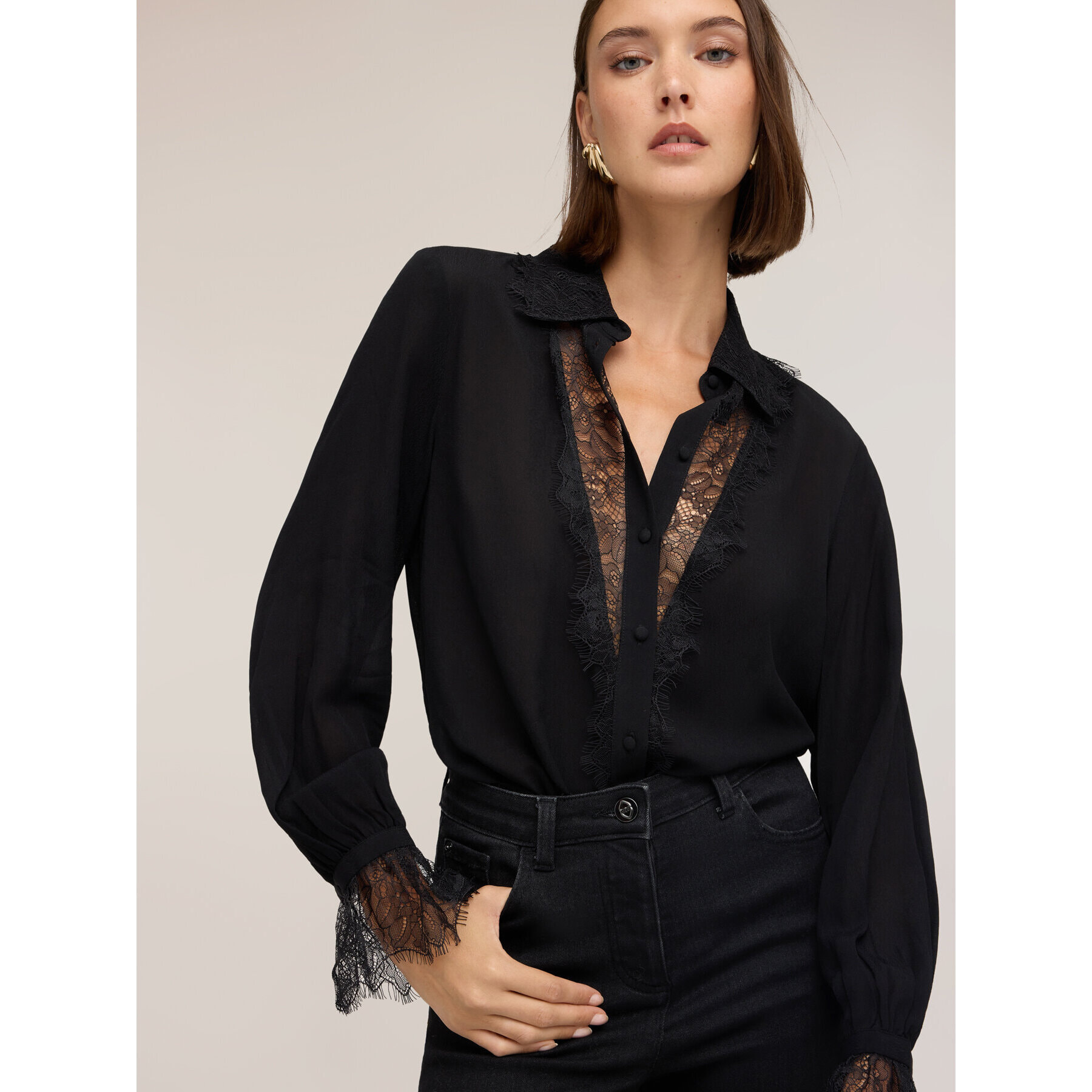 Motivi - Camicia in crêpe de chine con inserti in pizzo - Nero