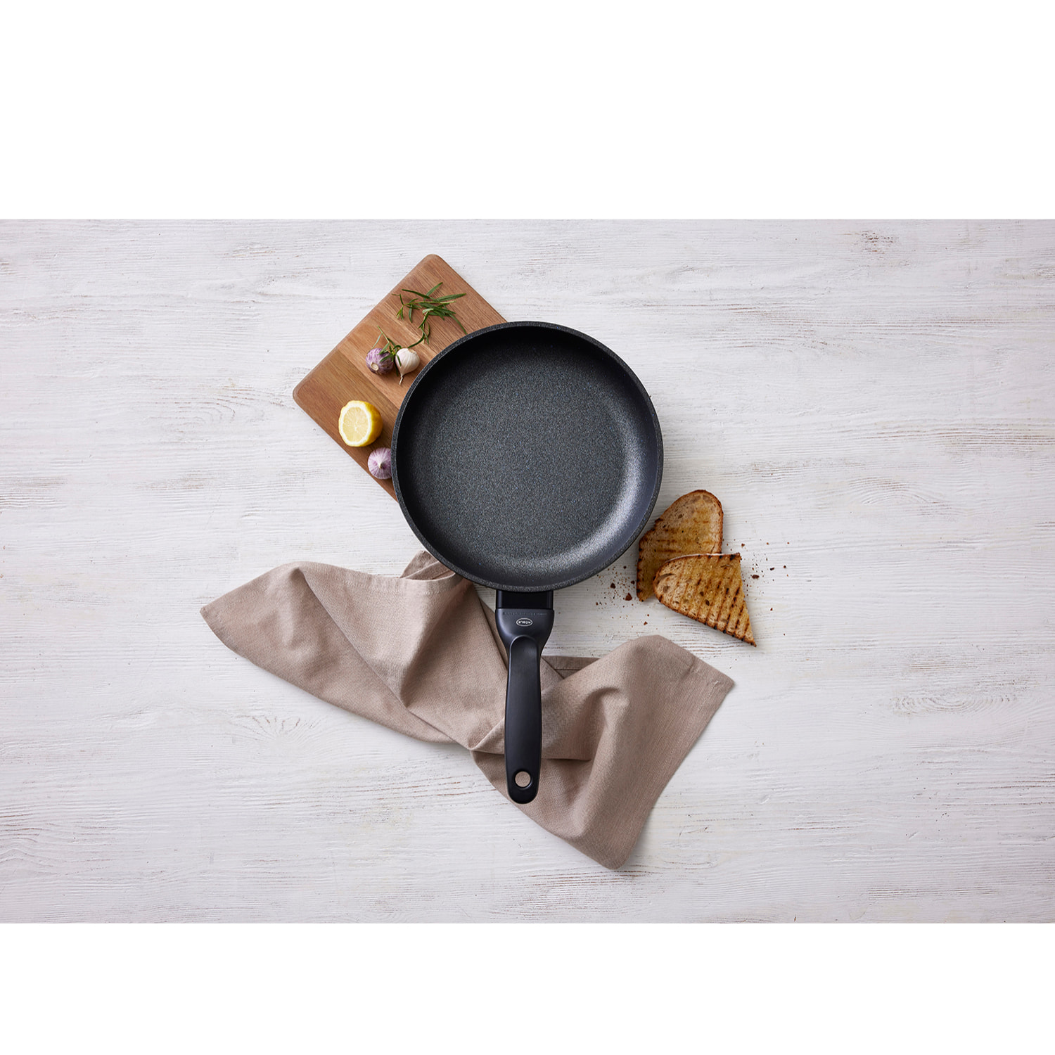 Planche à servir 32 x 20 cm en acacia