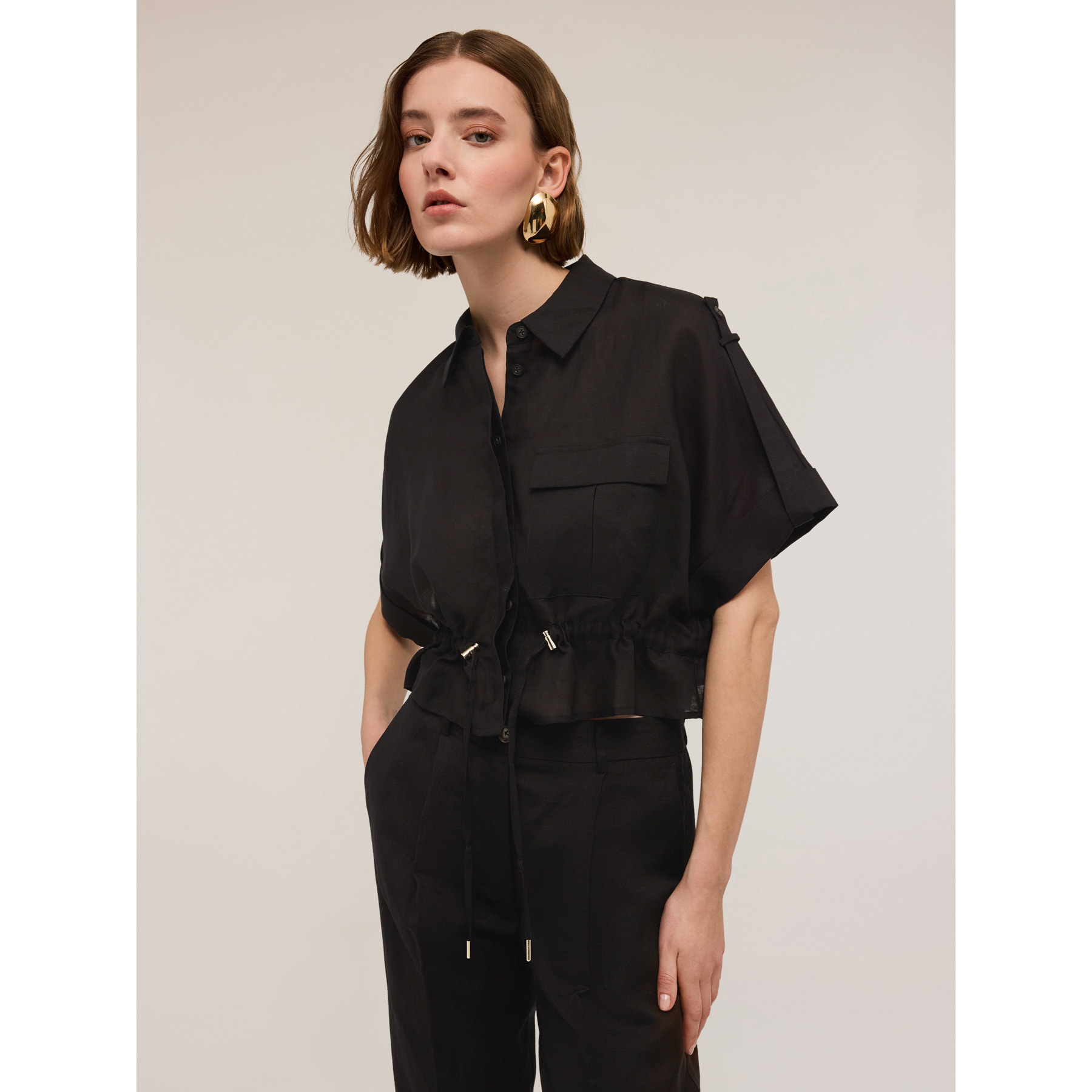 Motivi - Camisa estilo kimono con cordón ajustable - Negro