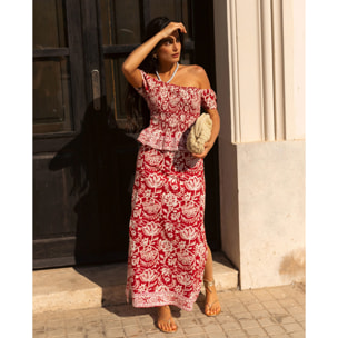 Falda larga con abertura lateral y cintura elástica