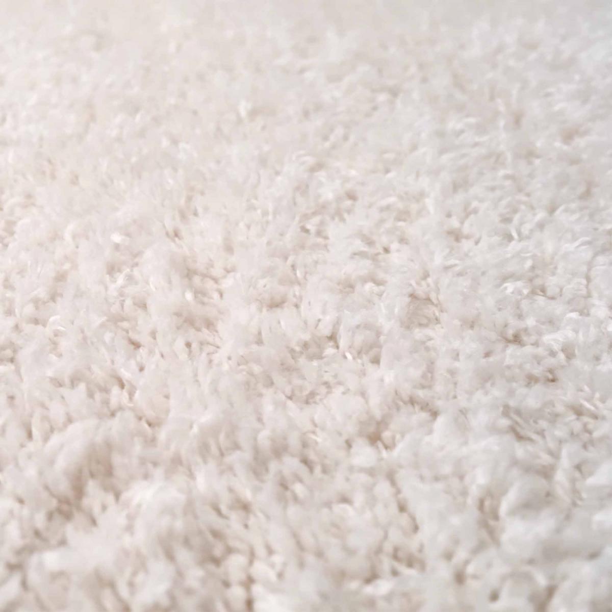 Tapis shaggy tissé motif uni KAFI