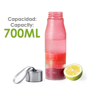 Selmy bidón de 700ml de capacidad Tritán de alta resistencia al calor. Base con exprimidor de cítricos.