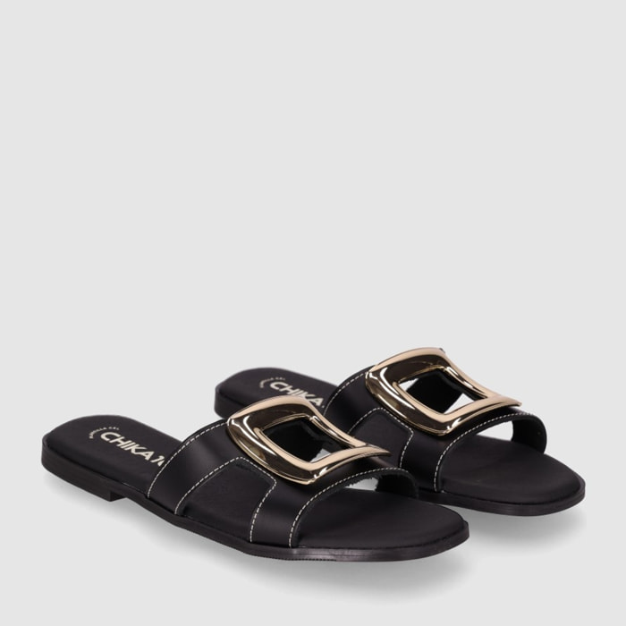 Sandalias de Piel - Negro - Tacón: Bajo