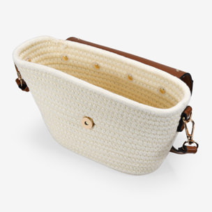 Bolso bandolera beige con solapa