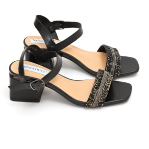 Sandali in simil pelle con tacco comodo quadrato ed applicazione strass