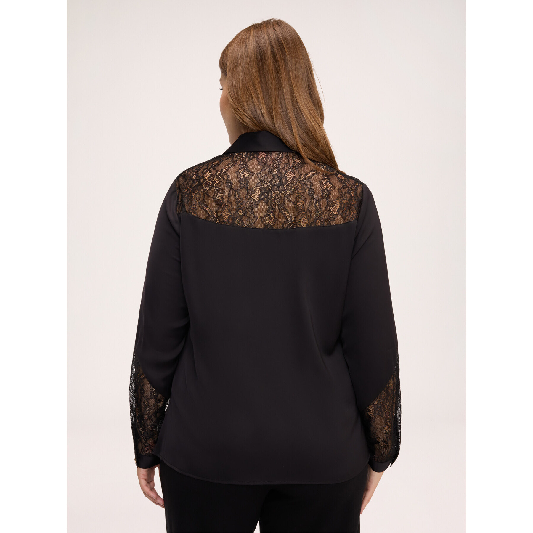 Fiorella Rubino - Blusa de satén stretch con detalles de encaje - Negro