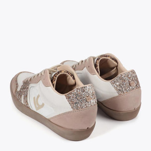 Sneaker con Zeppa Interna e Dettagli in Pelle