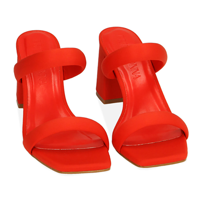Mules corallo in tessuto, tacco 7,5 cm