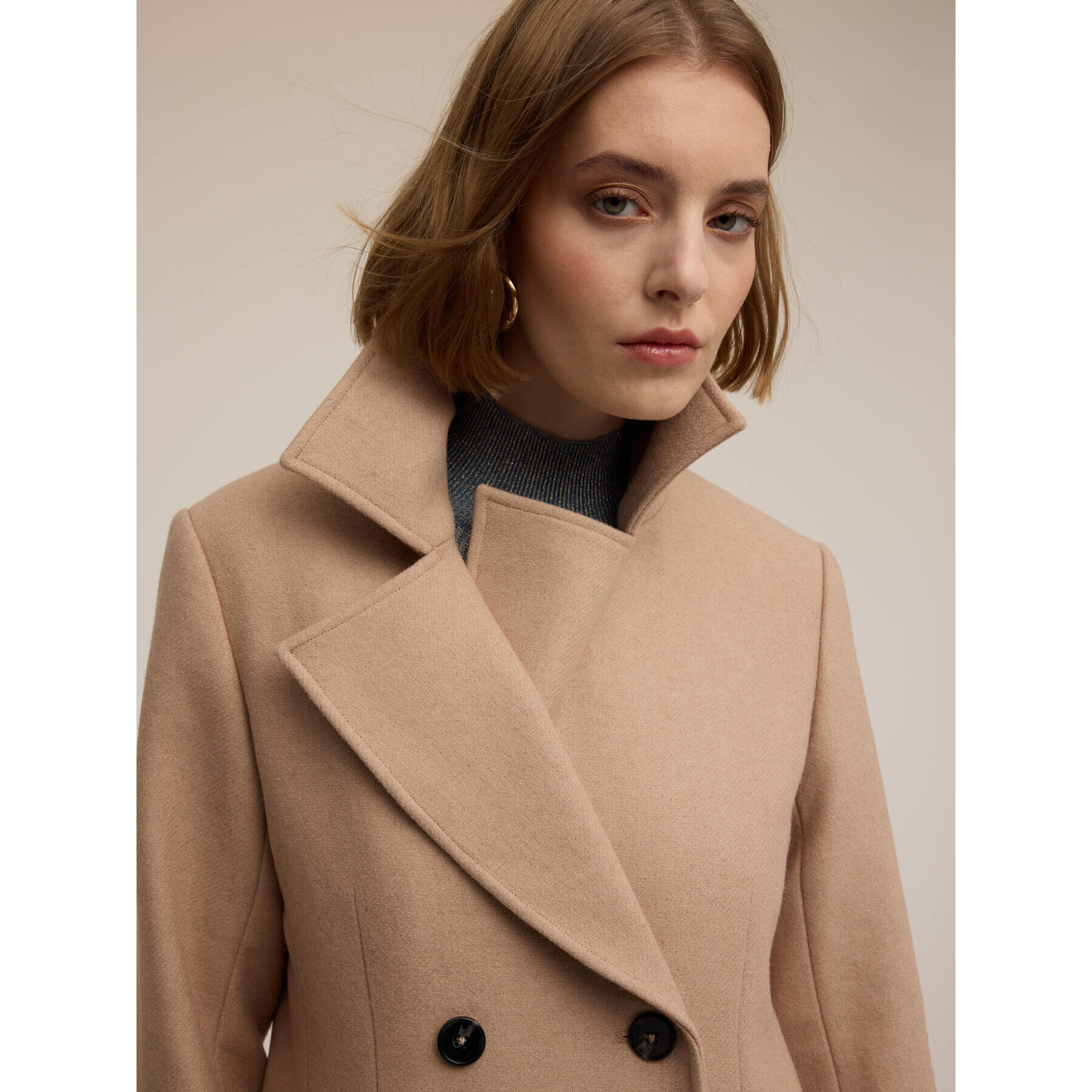 Motivi - Cappotto doppiopetto con motivo sciarpa - Beige