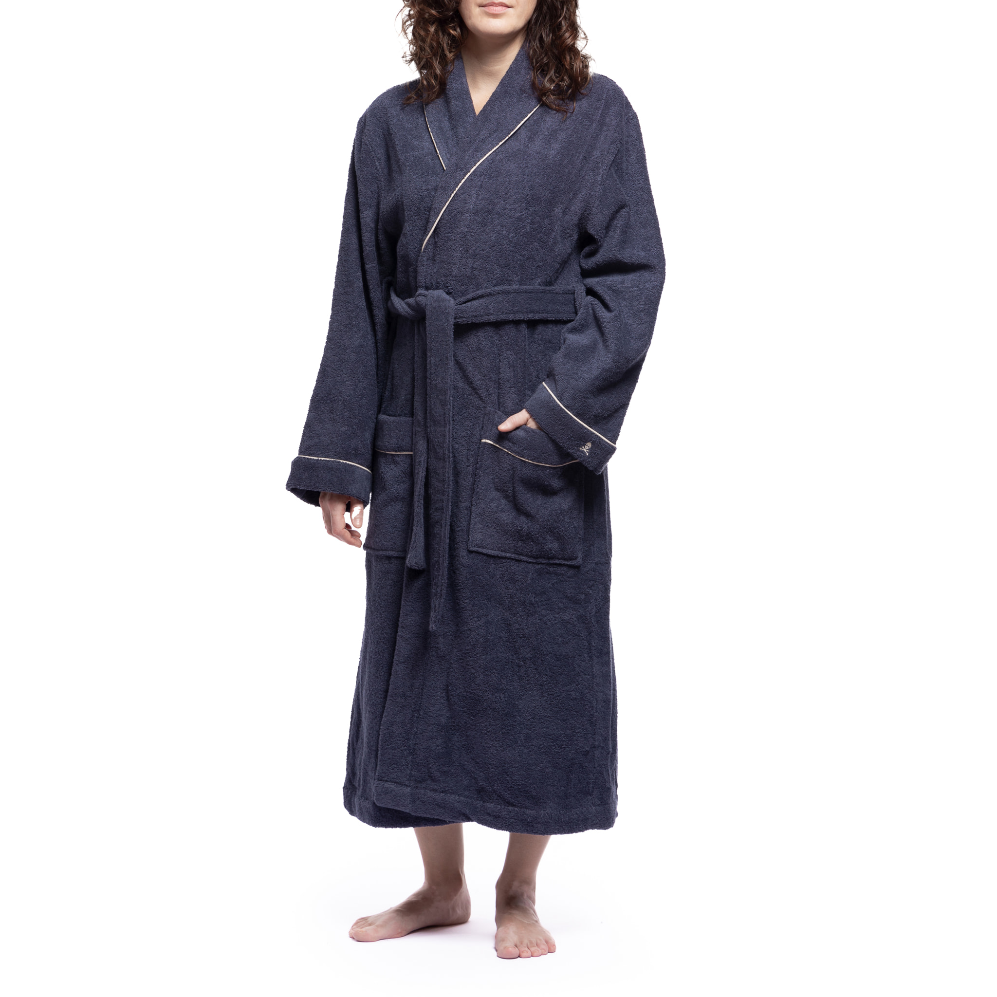 Scalpers albornoz liso con ribete y detalle bordado azul marino talla l-xl