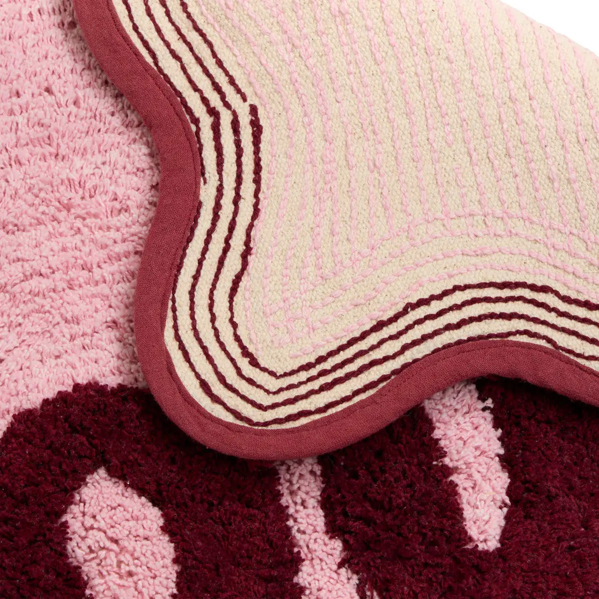 Tapis effet laine Cherry rose 90x60cm
