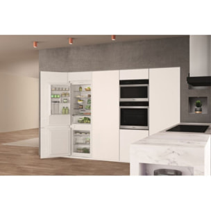 Réfrigérateur combiné encastrable WHIRLPOOL WHC18T122 Supreme Silence