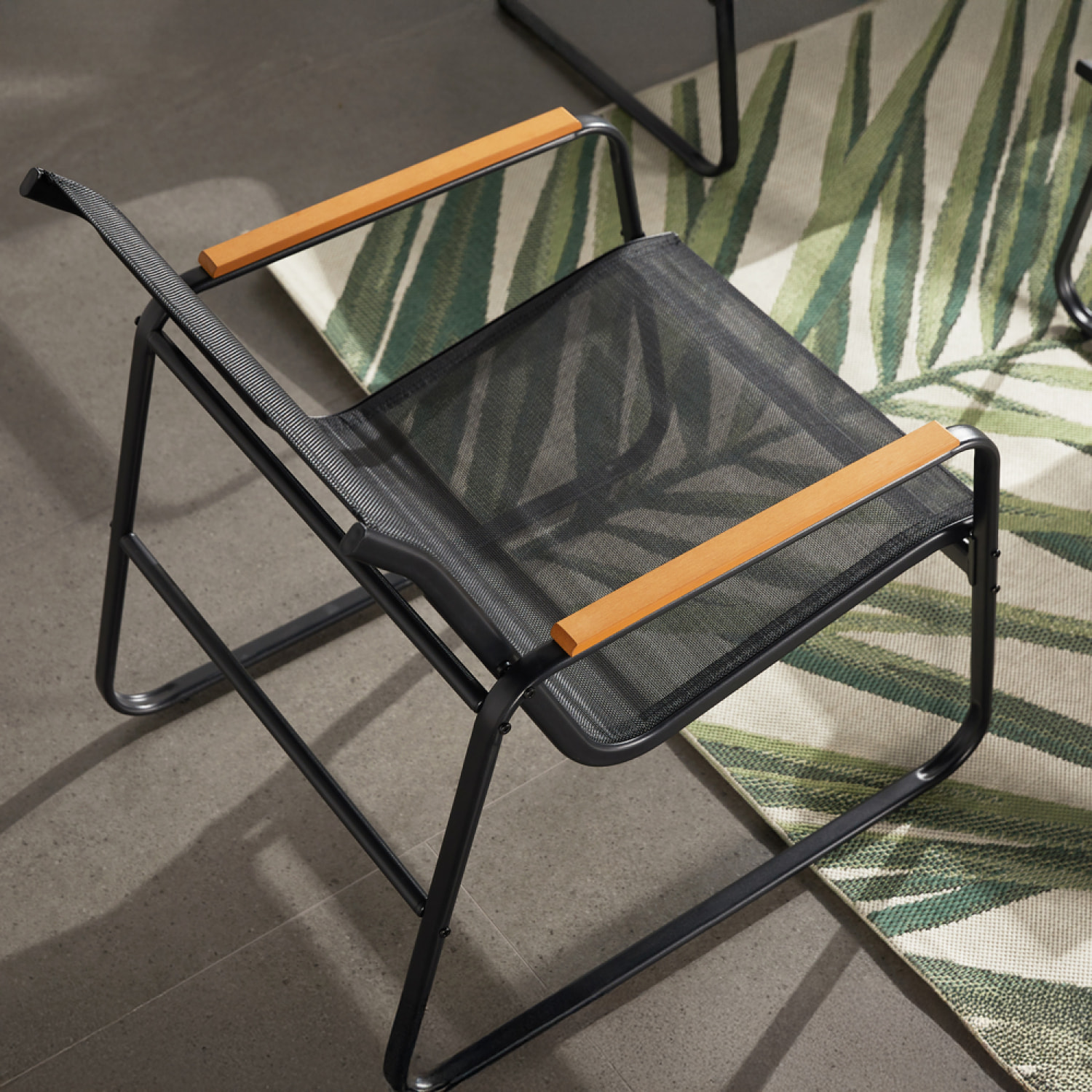SPRING  Salon de jardin 4 places en toile de polyester noir