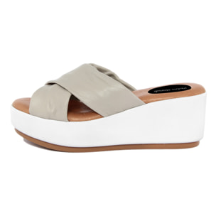 SANDALO IN PELLE MADE IN ITALY FASHION ATTITUDE COLORE COLORE Grigio