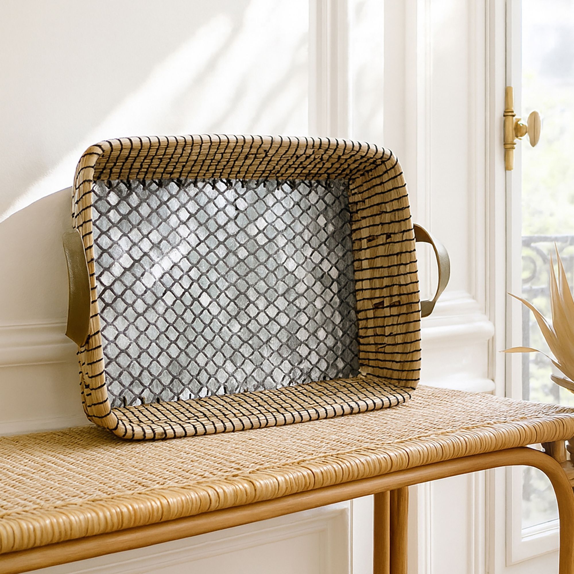 Grand plateau en jonc de mer et nacre KOS