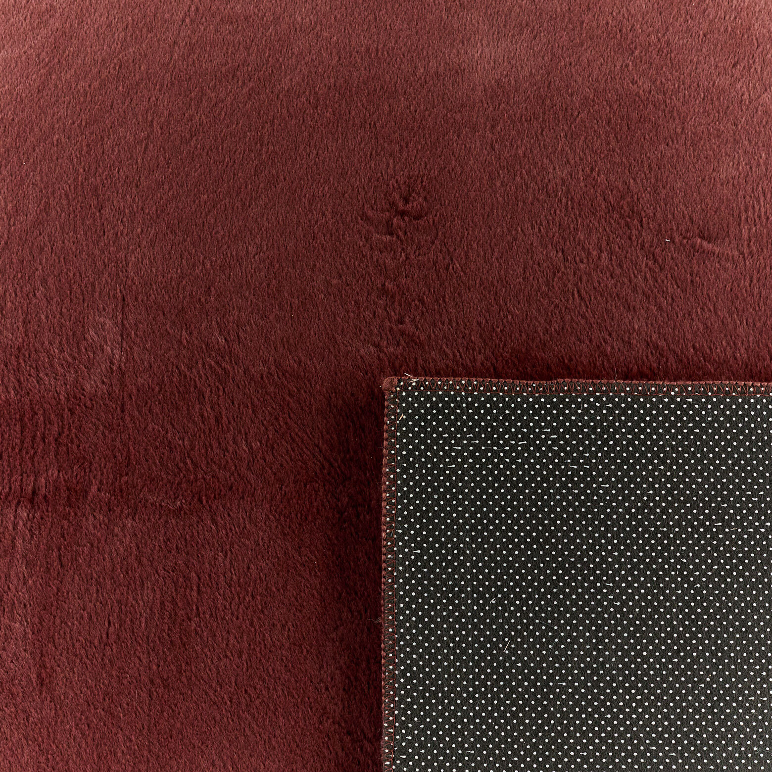 NUBE - Tapis doux et moelleux à poils courts marron - NUB6000MAR