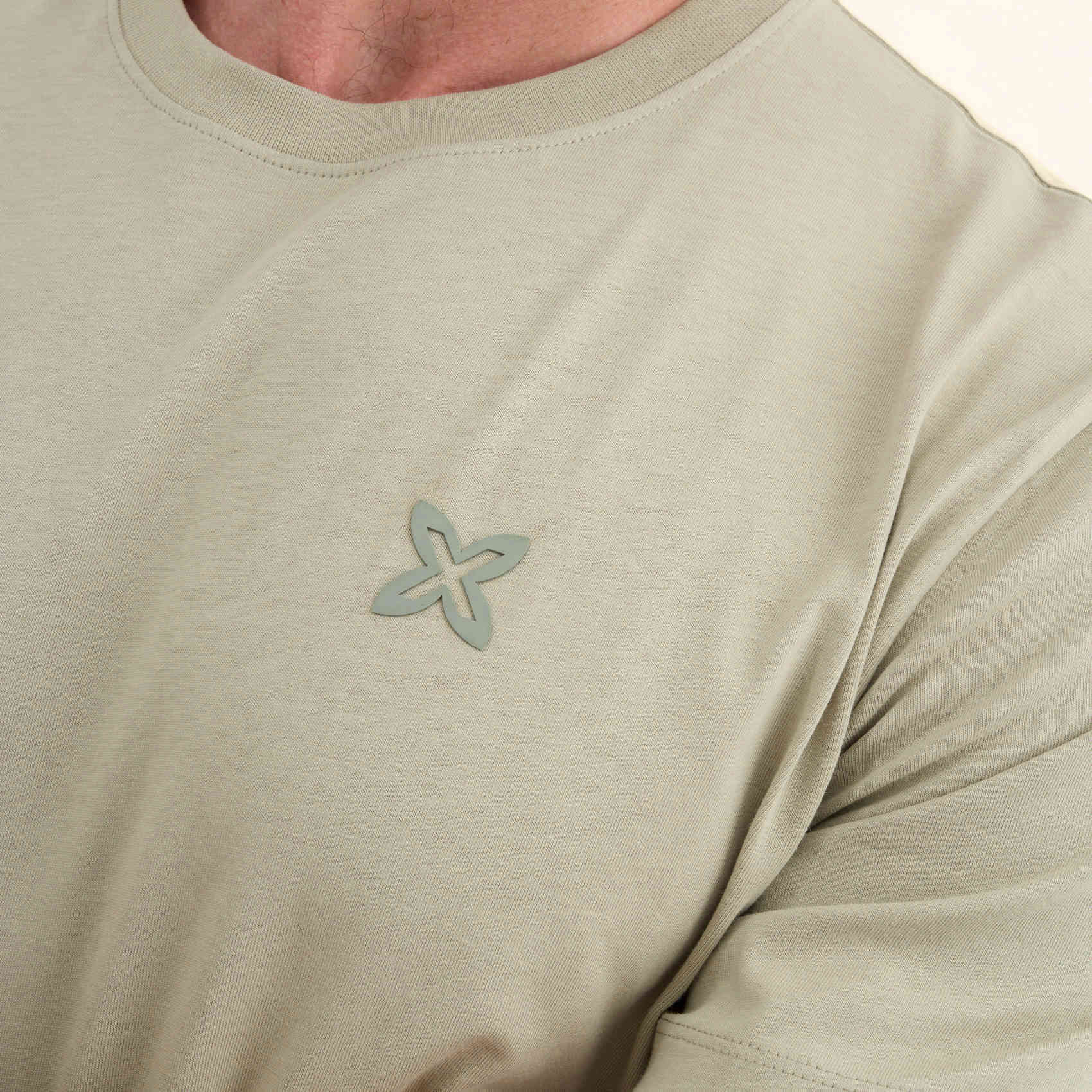Camiseta Básica Algodón Orgánico Khaki ESSENTIALS T-SHIRT KHAKI