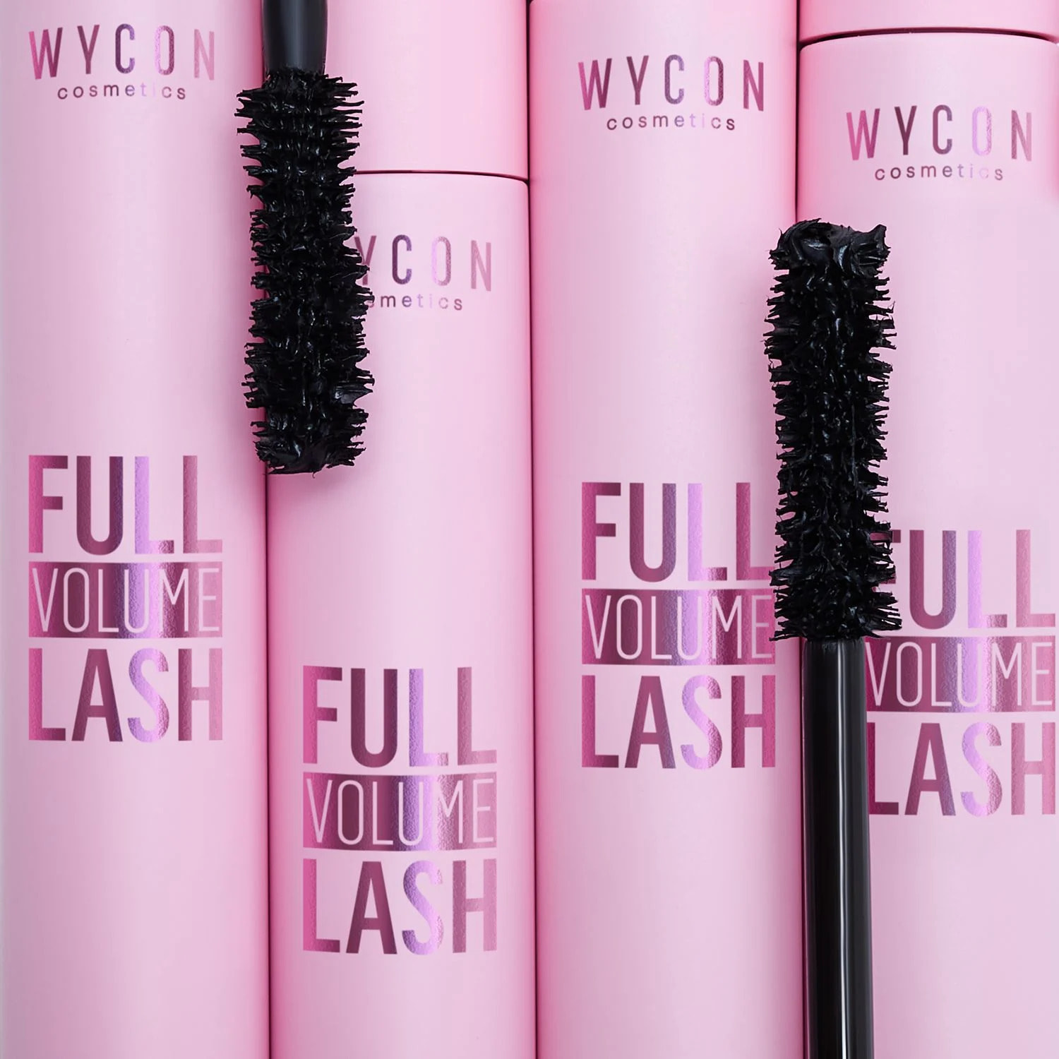 FULL VOLUME LASH Mascara extra black dall’effetto volumizzante