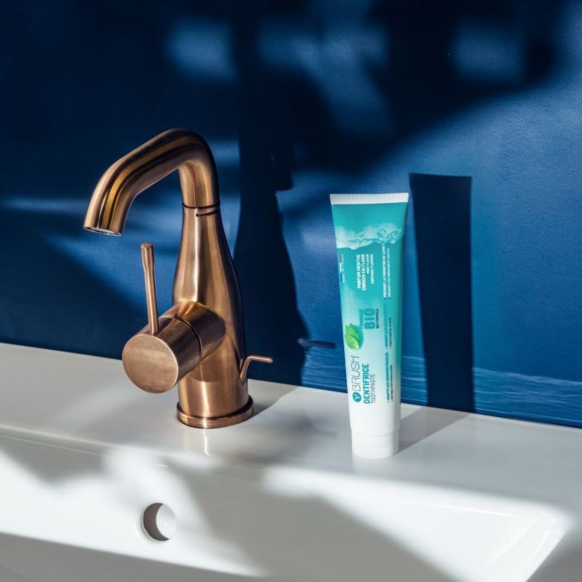 Dentifrice YBRUSH en tube au fluor 75ml